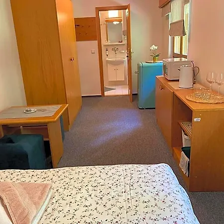 Samoobsluzny Vydra 3* Kasperske Hory