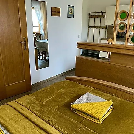 Samoobsluzny Vydra Hotel